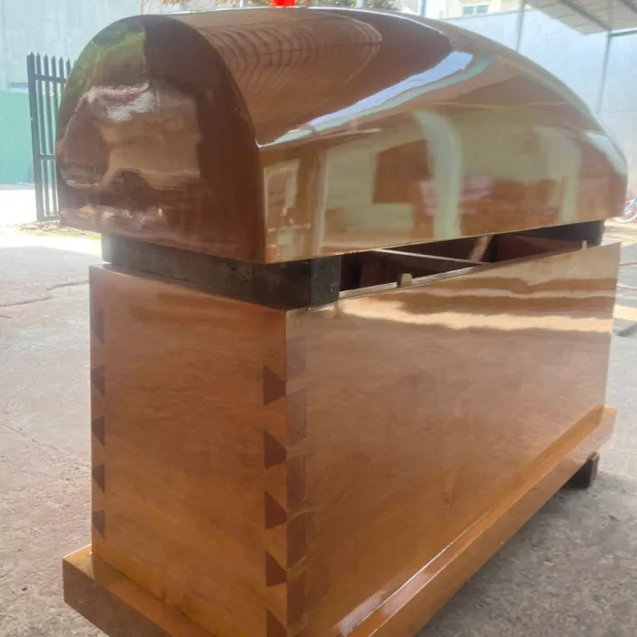 Áo quan gỗ trai